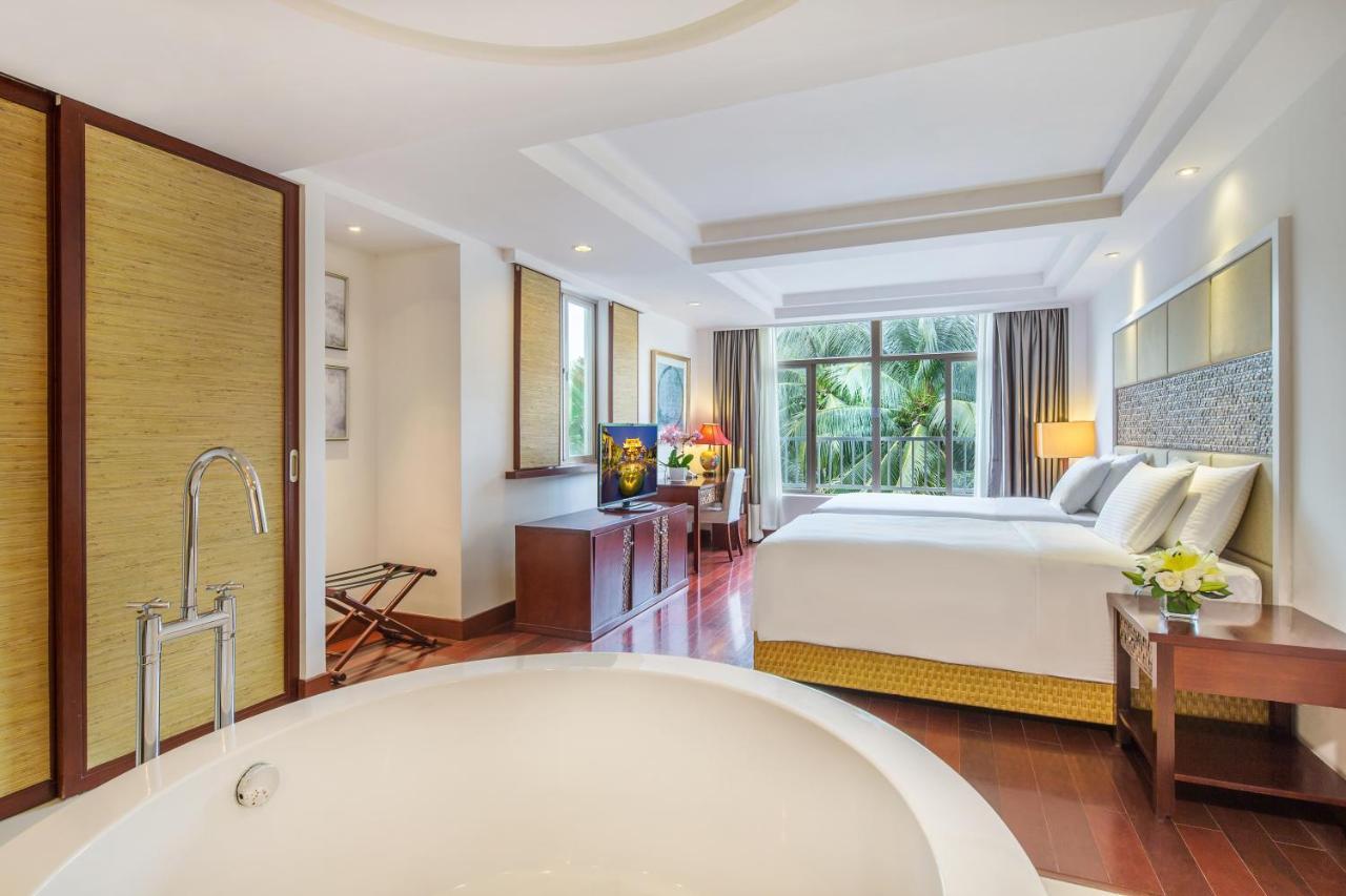 La Floret Villas Yalong Bay Sanya Luoyushangcun Екстер'єр фото